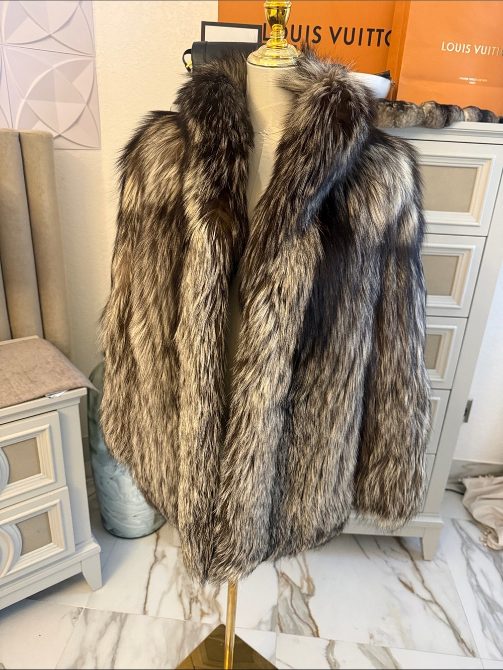 Saga silver fox fur coat medium